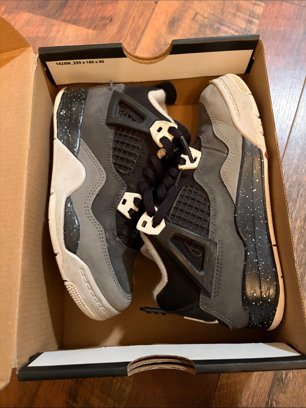 Jordan 4 Retro (PS) Black/White/Anthracite Box Label